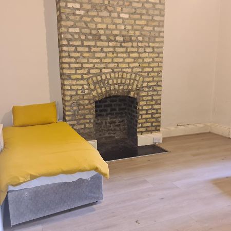 One Bedroom Apartment Dublin Eksteriør bilde